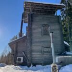 Härkälinna ja Härkälinnan palju aurinkoisessa talvimaisemassa